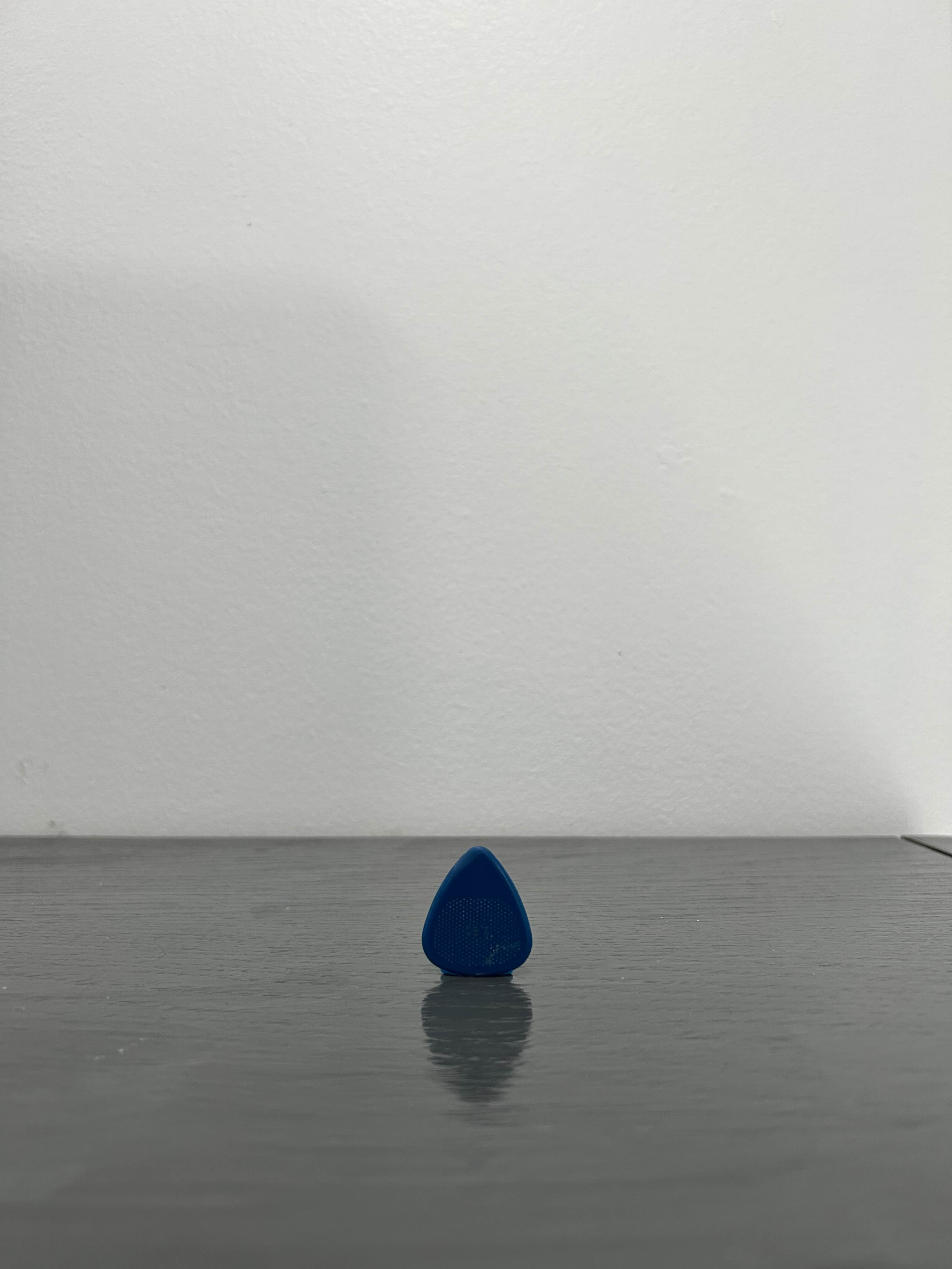 Guitar pick from front